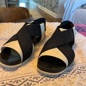 Women's Camper Black and Cream Sandal, US 9